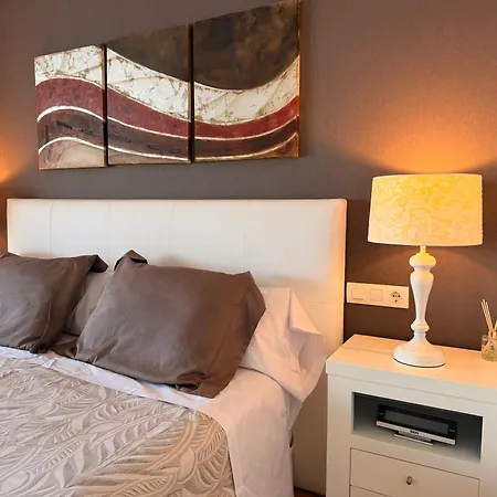 Camarate Golf Casares Luxury Apartmán
